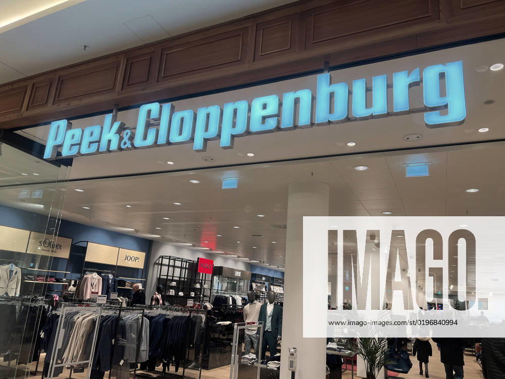 Außenwerbung des Bekleidungsgeschäftes Peek & Cloppenburg