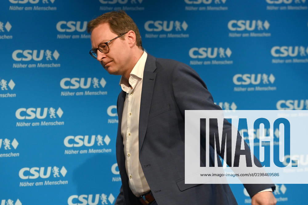 Martin HUBER (Generalsekretaer der CSU), Abgang, Einzelbild,angeschnittenes Einzelmotiv, Halbfigur,halbe Figur. Pressekonferenz im Anschluss an die Vorstandssitzung des CSU Praesidiums in der CSU Landesleitung in Muenchen am 09.01.2023