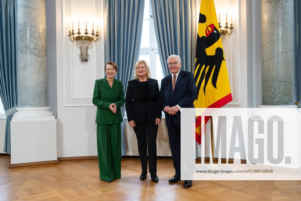Eva Högl, Wehrbeauftragte des Deutschen Bundestages Neujahrsempfang von Bundespräsident Frank-Walter Steinmeier und Elke Büdenbender im Schloss Bellevue in Berlin, mit Eva Högl, Wehrbeauftragte des Deutschen Bundestages Berlin Berlin GER
