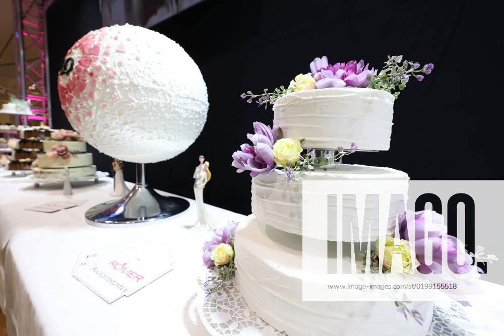 Impressionen der Hochzeits und Festmesse 2023 in der Siegerlandhalle Messe zum Thema Hochzeit und Fest am 14.01.2023 in Siegen Deutschland. Nur Redaktionelle Nutzung