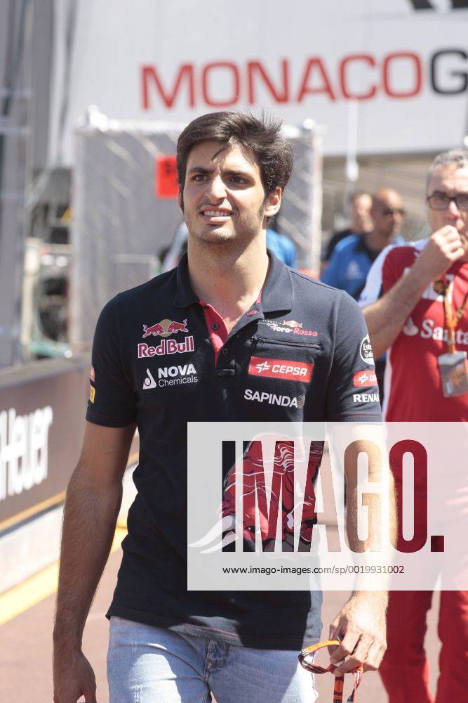 Carlos Sainz Jr (ESP) Scuderia Toro Rosso STR10