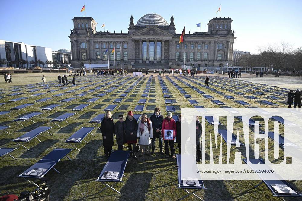 Long Covid Protest vor Reichstag