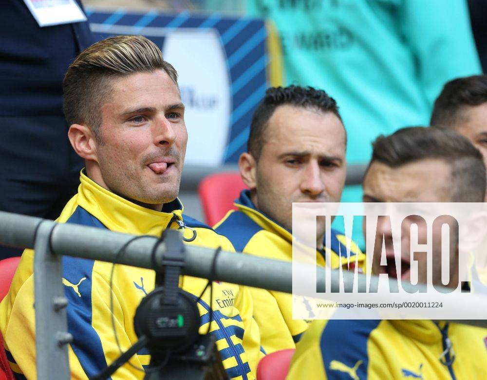 Arsenal s Olivier Giroud starts ion the bench FA Cup Final - Arsenal vs Aston Villa - Wembley Stadium - England - 30th May 2015 - Picture David Klein Sportimage .