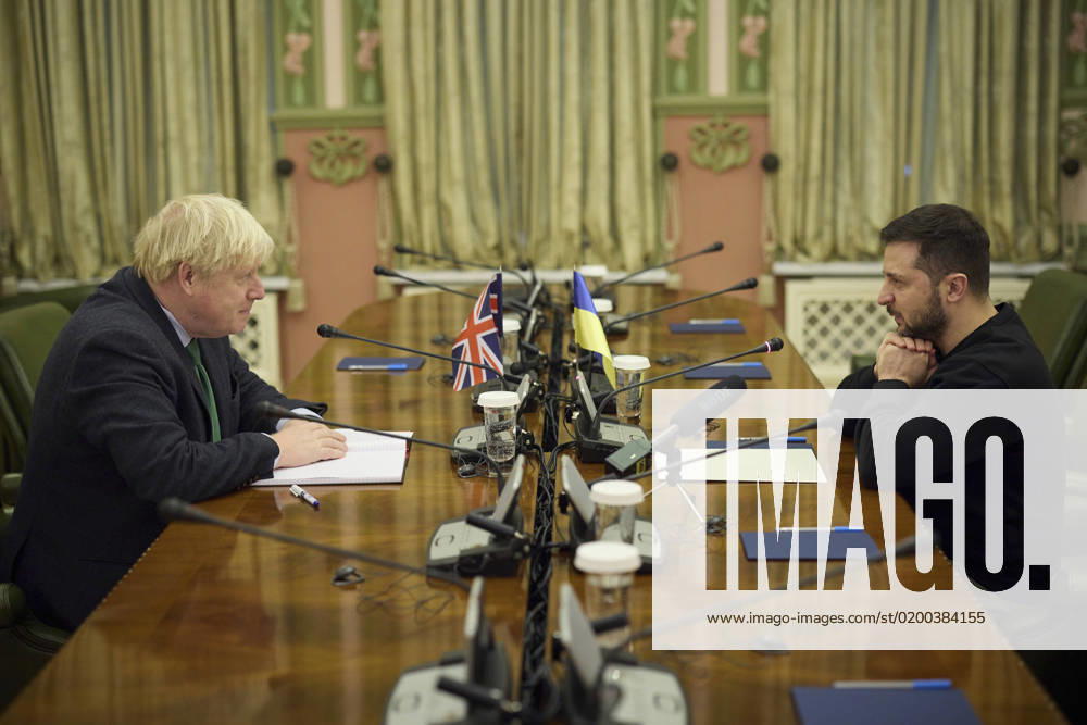 Ukrainian President Volodymyr Zelenskyy, right, holds a face-to-face meeting with former British Prime Minister Boris Johnson at the Presidential Administration Building, January 22, 2023 in Kiev, Ukraine. Kyiv Ukraine - ZUMAp138 20230122_zaa_p138_019