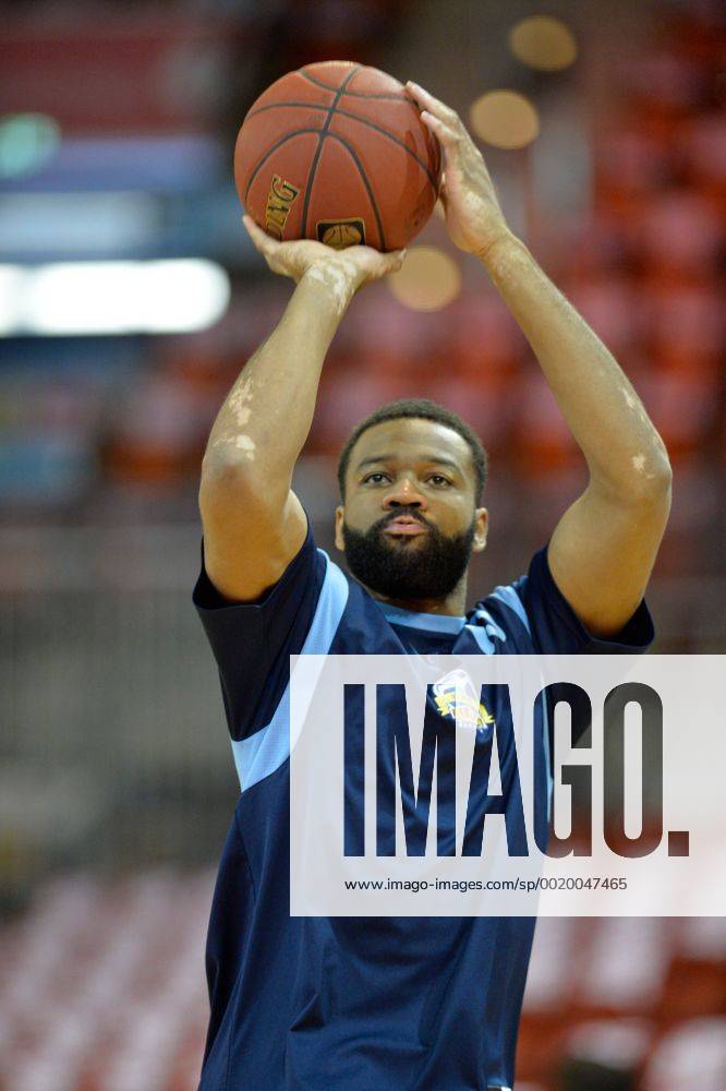 Reggie Redding (Alba Berlin), Einzelbild, Aktion, FC Bayern Muenchen Basketball vs Alba Berlin, Playoff, 3. Halbfinale, Basketball Bundesliga Saison 2014 2015, Beko BBL, 02.06.15