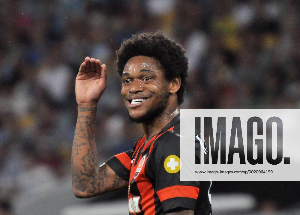 Aktuell Fußball, Ukraine, Pokalfinale, Dynamo Kiew - FC Shaktar Donetsk June 4, 2015 - Kiev, Ukraine - Shakhtar Donetsk Luiz Adriano reacts during the match between FC Dynamo Kyiv and FC Shakhtar Donetsk in the Ukrainian Cup final at the Olympic Stadium in Kiev, Ukraine on June 04, 2015 Dynamo Kiev won at Shakhtar Donetsk in the Ukrainian Cup - ZUMAn230