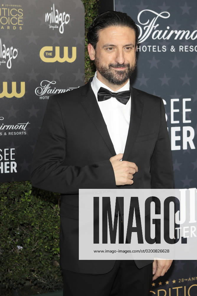 LOS ANGELES - JAN 15: Eugenio Mira at 2023 Critics Choice Awards - Arrivals at the Fairmont Century Plaza on January 15, 2023 in Century City, CA Century City USA - ZUMAnc22 20230115_zaa_nc22_255