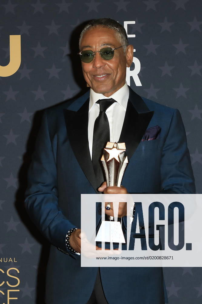 LOS ANGELES - JAN 15: Giancarlo Esposito at 2023 Critics Choice Press Room at the Fairmont Century Plaza on January 15, 2023 in Century City, CA Century City USA - ZUMAnc22 20230115_zaa_nc22_200