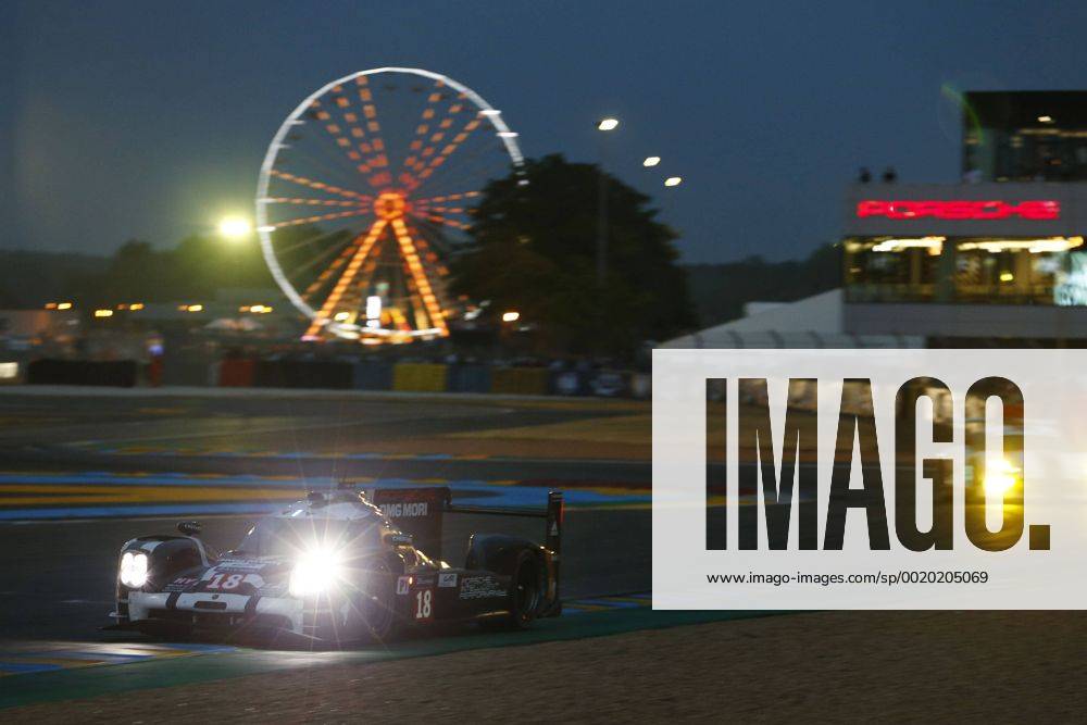 Motorsports: FIA WEC 2015: 24 Heures du Mans, Porsche 919 Hybrid, Porsche Team: Romain Dumas, Neel Jani, Marc Lieb ZWEIx