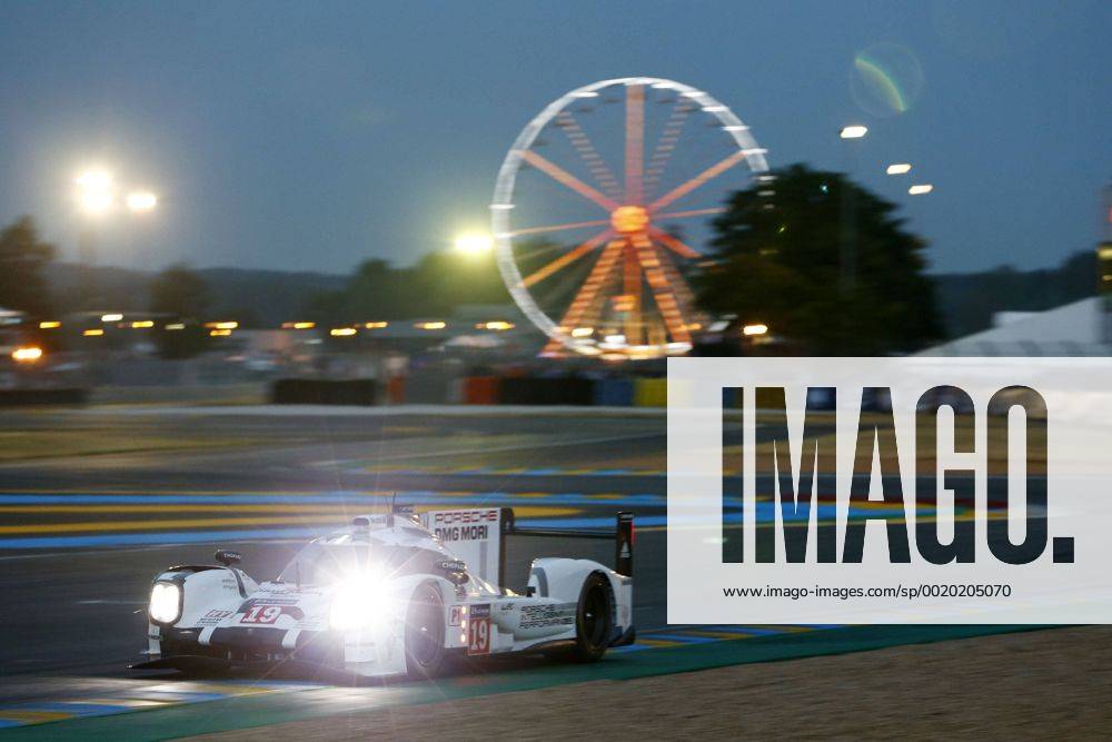 Motorsports: FIA WEC 2015: 24 Heures du Mans, Porsche 919 Hybrid, Porsche Team: Nico Huelkenberg, Earl Bamber, Nick Tandy ZWEIx