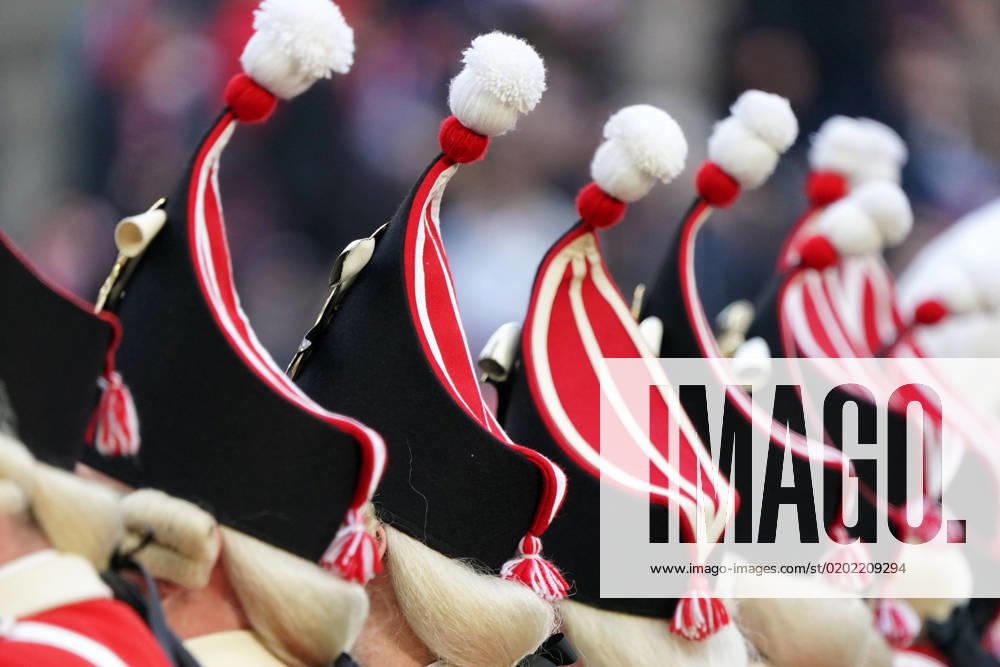 IMAGO Creative, Gesellschaft, Fasching Fussball, 1.BL Saison 2022 2023, 1.FC Köln- RB Leipzig , 04.02.2023, Rheinenergiestadion Köln, Karneval Symbolfoto ,