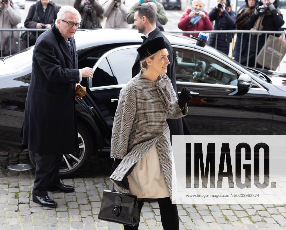 Prince Laurent and Princess Claire of Belgium pictured prior to a special Mass to commemorate the deceased members of the Belgian Royal Family, at the Onze-Lieve-Vrouwkerk - Eglise Notre-Dame, in Laeken-Laken, Brussels, Friday 17 February 2023. BENOITxDOPPAGNE 60119922