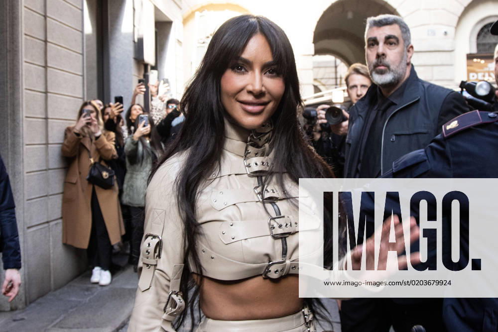Kim Kardashian is seen at the Dolce & Gabbana Store during the Milan Fashion Week Womenswear Fall Winter 2023 2024 on February 25, 2023 in Milan, Italy. Photo: . Milano Italy - ZUMAl164 20230225_zsa_l164_136