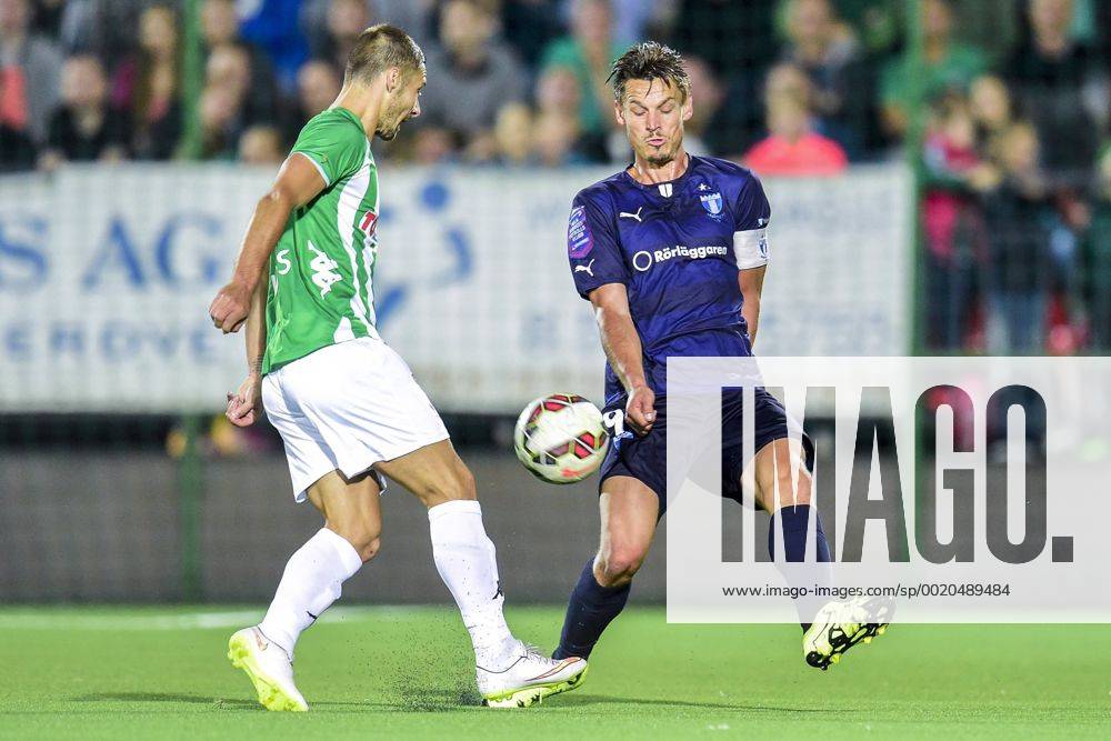 Vilnius, Litauen - 150721 Zalgiris Andro Svrljuga and Malmö FFs Markus Rosenberg - - Zalgiris Vilnius VMFD vs Malmö FF - Champions League den 21 juli 2015 Vilnius. .Foto: LUDVIG THUNMAN BILDBYRAN kod LT 35107 News - July 21, 2015 - ZUMAb138
