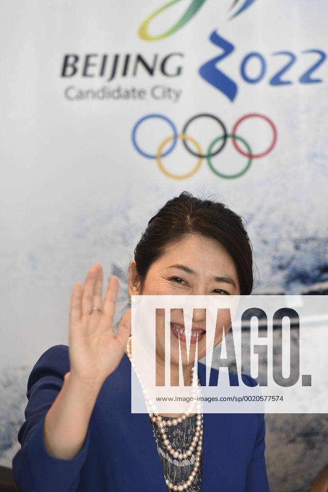 (CHINA OUT) Zhou Xing, the financial officer for Beijing s bid committee, attends the Beijing Bid Committee press briefing of the 128th IOC Session on July 30, 2015 in Kuala Lumpur, Malaysia. CFP470956615