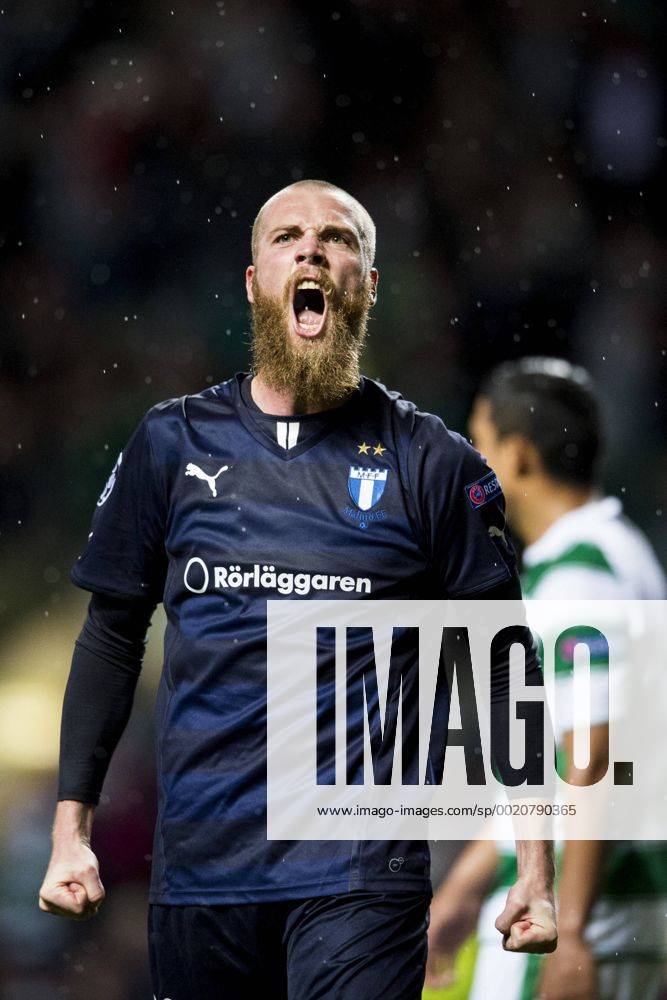 Aug. 19, 2015 - Glasgow, Skottland - 150819 Malmö FFs Jo Inge Berget jublar efter 3-2 malet under fotbollsmatchen mellan Celtic och Malmö FF i kvalet till Champions League den 19 augusti 2015 i Glasgow..Foto: News - Aug. 19, 2015 - ZUMAb138