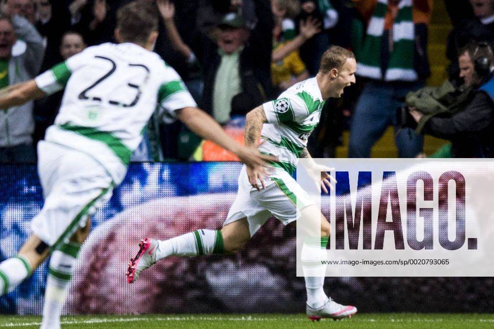 Aug. 19, 2015 - Glasgow, Skottland - 150819 Celtics Mikael Lustig och Leigh Griffiths jublar efter 1-0 under fotbollsmatchen mellan Celtic och Malmö FF i kvalet till Champions League den 19 augusti 2015 i Glasgow..Foto: News - Aug. 19, 2015 - ZUMAb138