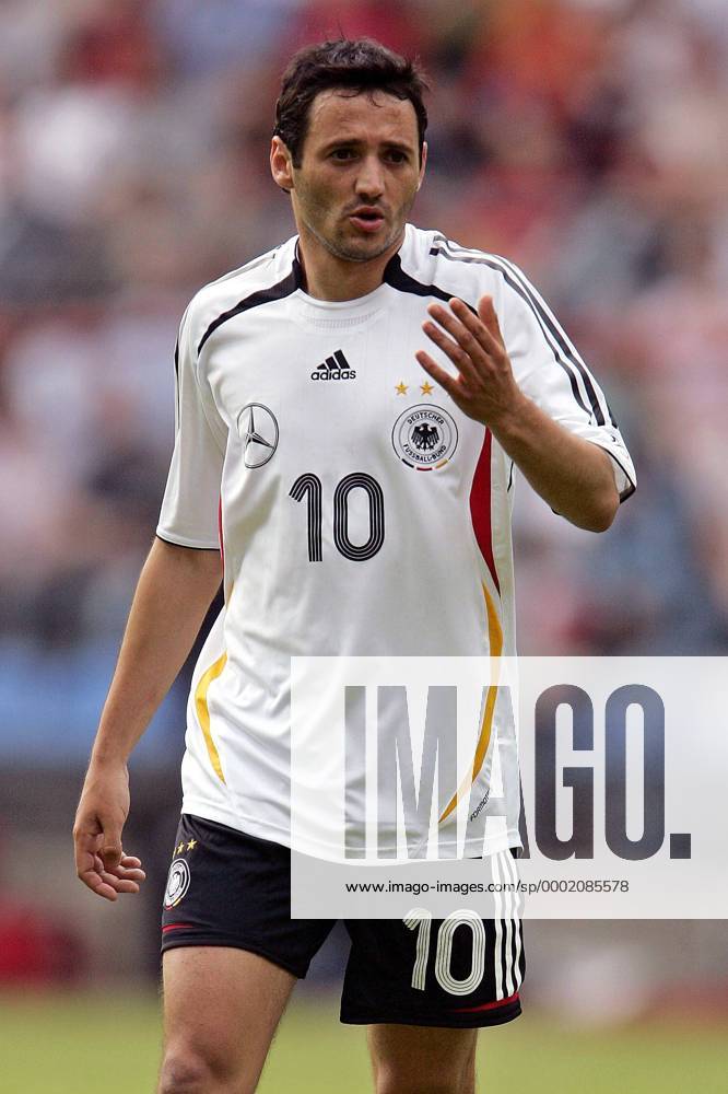 Oliver Neuville (Deutschland) Fußball Herren Nationalmannschaft 2006, Testspiel, Test, Deutschland Einzelbild Mannheim