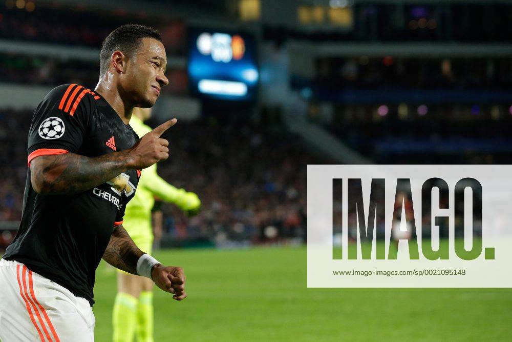 Memphis Depay of Manchester United ManU celebrates 0-1 during the UEFA Champions League group B match between PSV Eindhoven and Manchester United on September 15, 2015 at the Philips stadium in Eindhoven, The Netherlands. PSV Eindhoven v Manchester United UEFA Champions League 2015 2016 LaurensxLindhoutxIVx 4330325