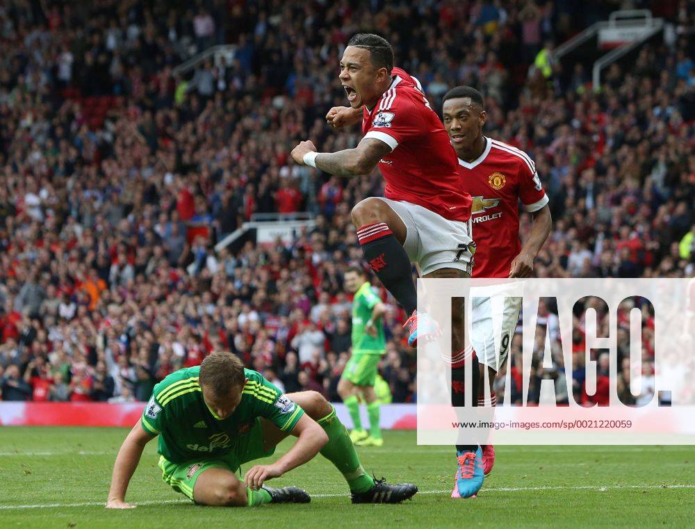 Memphis Depay of Manchester United ManU celebrates scoring the opening goal - Manchester United vs. Sunderland - Barclay s Premier League - Old Trafford - Manchester - 26 09 2015 Pic Philip Oldham SportImage .