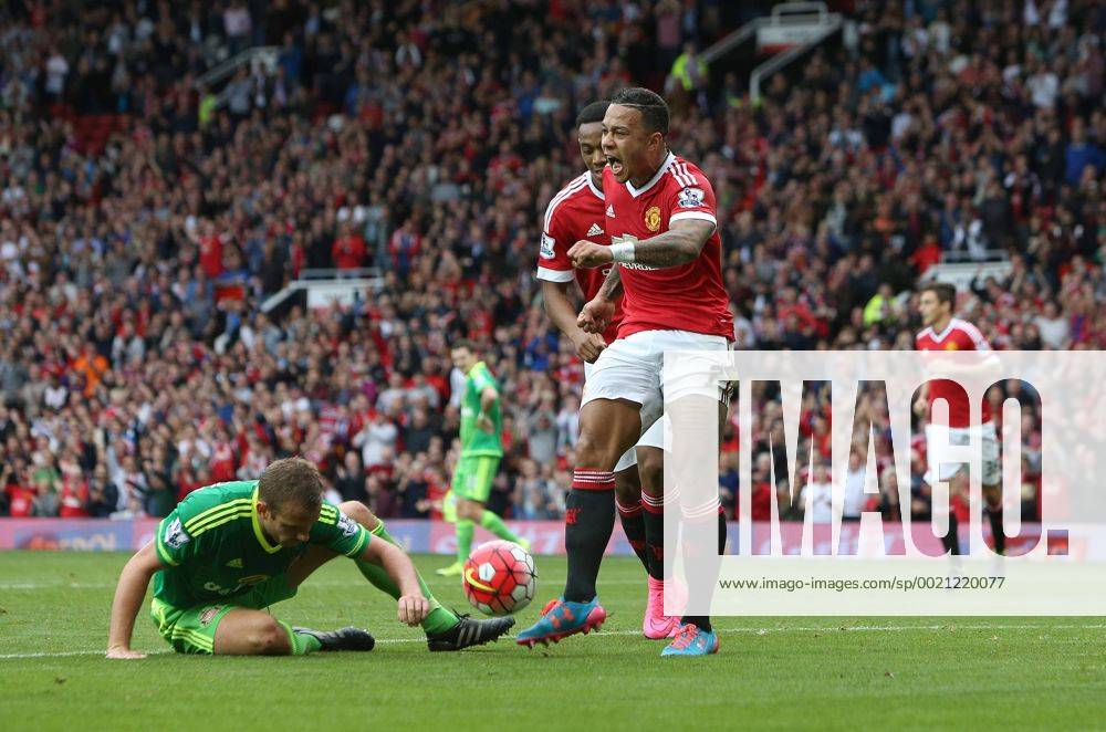 Memphis Depay of Manchester United ManU celebrates scoring the opening goal - Manchester United vs. Sunderland - Barclay s Premier League - Old Trafford - Manchester - 26 09 2015 Pic Philip Oldham SportImage .
