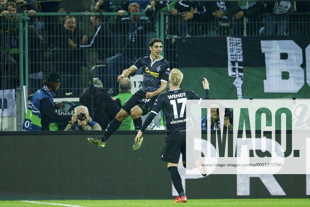 (L-R) Lars Stindl of Borussia Monchengladbach, Oscar Wendt of Borussia Monchengladbach Maurice van Steen Monchengladbach Borussia Monchengladbach v Manchester City IVx 4402369