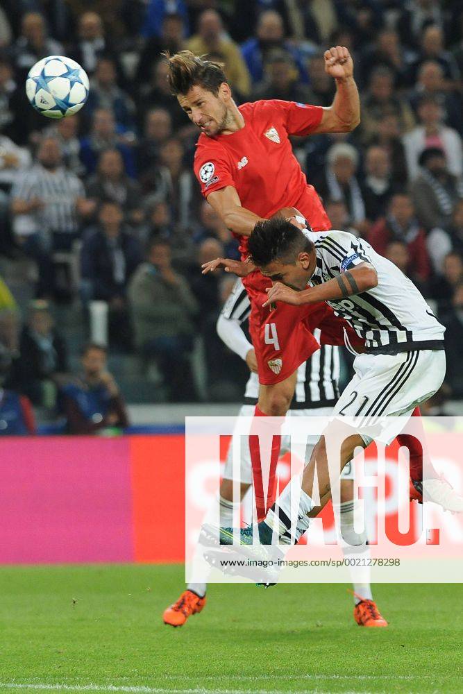 IPP20150930 Football - soccer: UEFA Champions League, Juventus Turin - FC Sevilla, grzegorz krychowiak - ZWEIx PhotoxPressx
