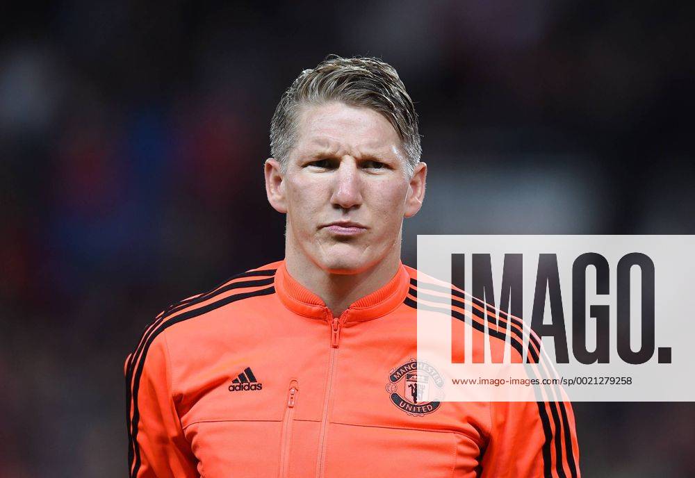 FUSSBALL CHAMPIONS LEAGUE SAISON 2015 2016 GRUPPENPHASE Manchester United ManU FC - VfL Wolfsburg 30.09.2015 Bastian Schweinsteiger (Manchester United FC)