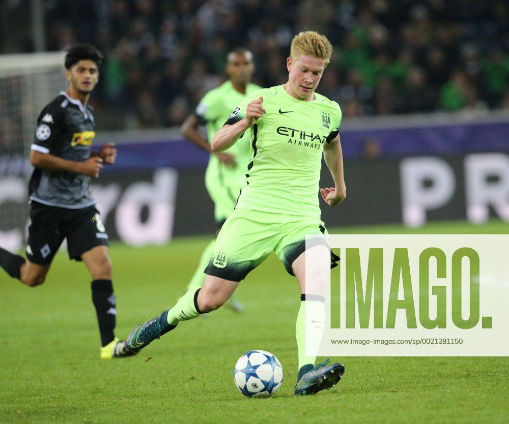 Mönchengladbach , Fussball, UEFA Champions League, Saison 2015 2016, Borussia Mönchengladbach vs Manchester City FC, 30.09.2015, Borussia Park, Mönchengladbach, Kevin de Bruyne, Manchester City FC, Aktion, Einzelbild
