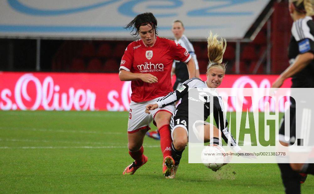 Belgien, Lüttich, Fussball, Frauenfussball, UWCL Uefa Women s Champions League Saison 2015 2016 Standart Lüttich gegen 1. FFC Frankfurt Jackie Groenen (FFC Frankfurt) im Zweikampf mit Cécile De Gernier (Standart Lüttich)