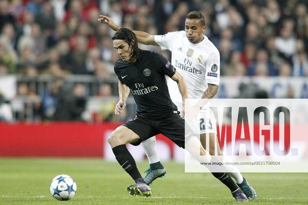 Fußball, Champions League, Real Madrid - Paris St. Germain Real Madrid s Danilo Luiz da Silva (r) and Paris Saint-Germain s Edinson Cavani during Champions League 2014 2015 Semi-finals 2nd leg match. November 3,2015. (2015110308)