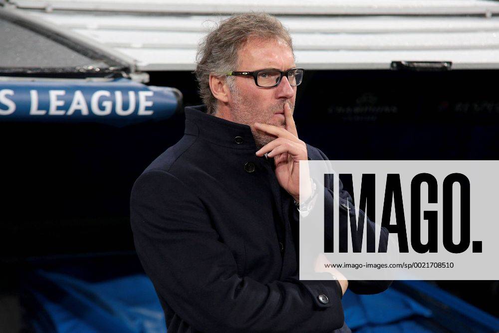 Fußball, Champions League, Real Madrid - Paris St. Germain Madrid, Spain. 3th November 2015: Laurent Blanc coach from Paris Saint-Germain, in action during the UEFA Champions League group stage against Real Madrid CF at the Santiago Bernabeu stadium. (Photo: Ivan Abanades Medina).