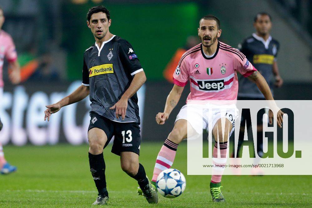 (L-R) Lars Stindl of Borussia Monchengladbach, Leonardo Bonucci of Juventus during the UEFA Champions League group D match between Borussia M& 246;nchengladbach and Juventus Turin on November 03, 2015 at Borussia-Park in Monchengladbach, Germany. Borussia M& 246;nchengladbach v Juventus Turin Champions Laegue 2015 2016 LaurensxLindhoutxIVx 4543438