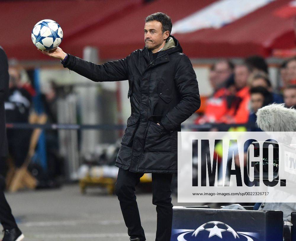 Fussball, Saison 2015 2016, Champions League, 2015 16, Vorrunde, Bayer 04 Leverkusen - FC Barcelona Barca 1:1, Trainer Luis Enrique (FC Barcelona)