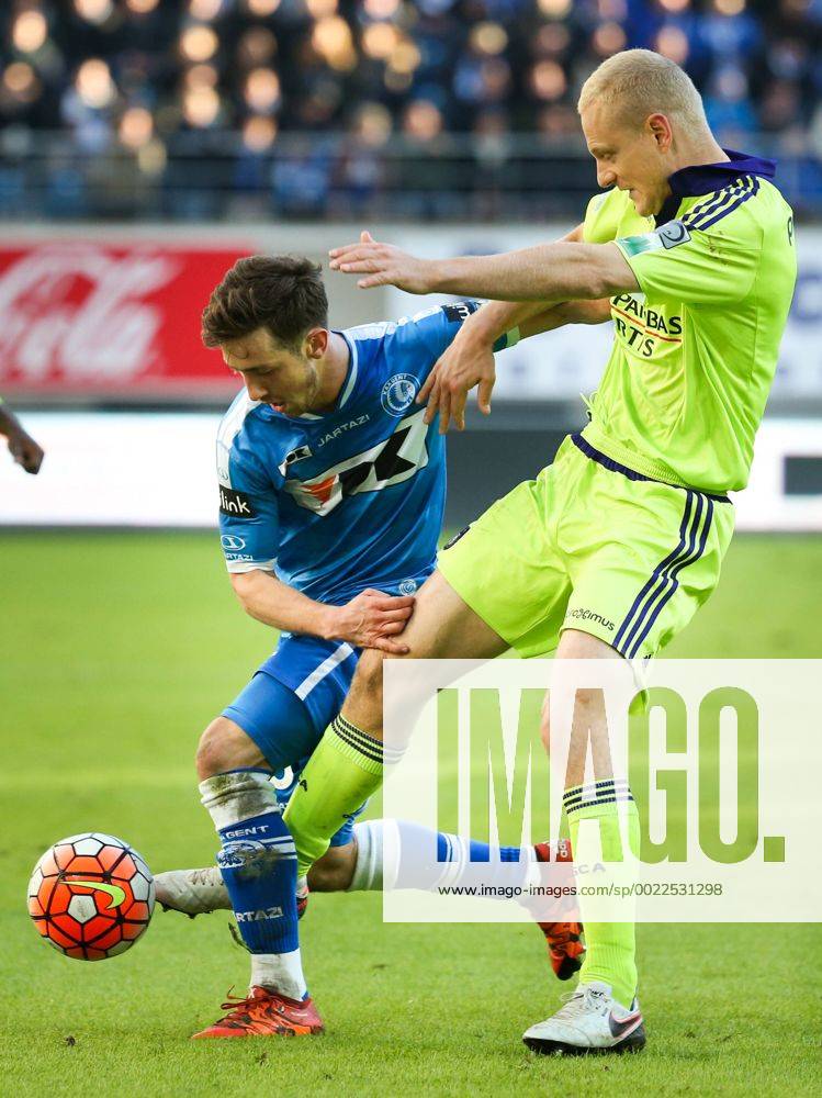 - GENT, BELGIUM: Gent s Brecht Dejaegere and Anderlecht s Olivier Deschacht fight for the ball during the Jupiler Pro League match between KAA Gent and RSC Anderlecht, in Gent, Sunday 17 January 2016, on day 22 of the Belgian soccer championship. VIRGINIExLEFOUR x04775307x