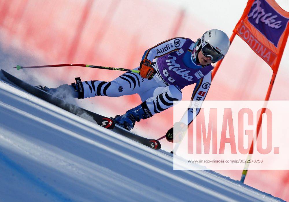 Themen der Woche - SPORT ALPINE SKIING - FIS WC Cortina d Ampezzo CORTINA D AMPEZZO,ITALY,21.JAN.16 - ALPINE SKIING - FIS World Cup, downhill training, ladies. Image shows Patrizia Dorsch (GER). Keywords: Stoeckli. GEPAxpictures xThomasxBachun