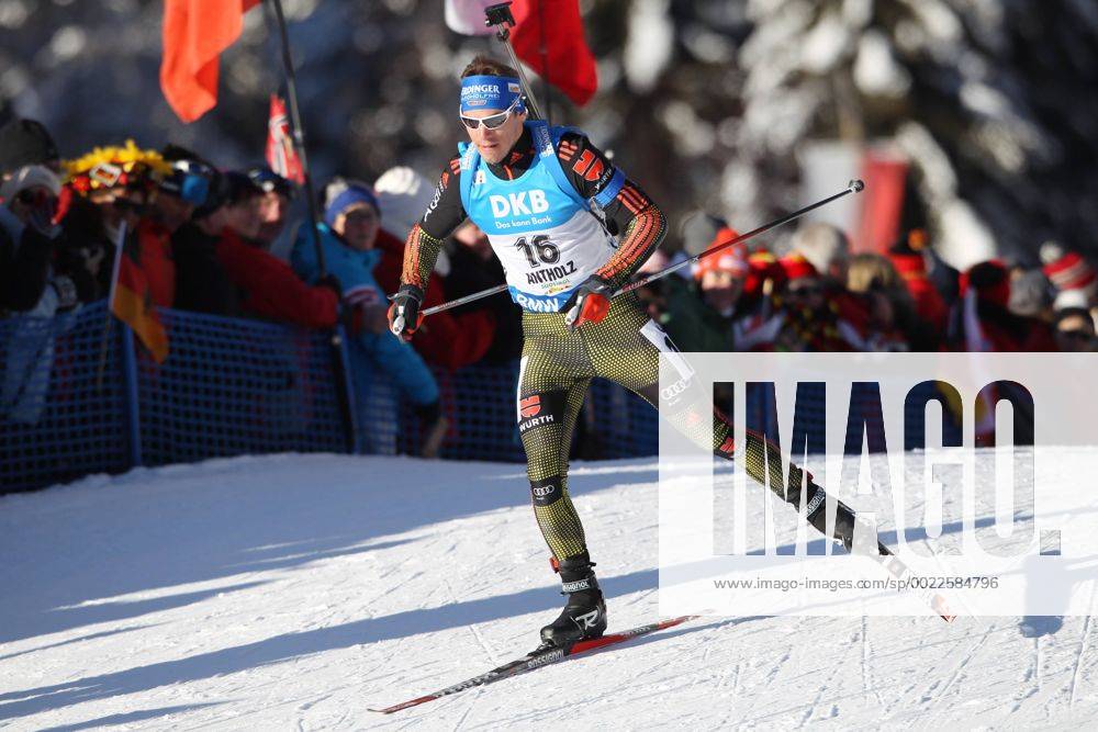 Themen der Woche - - Sport BIATHLON - IBU WC Antholz ANTHOLZ,ITALY,22.JAN.16 - BIATHLON - IBU World Cup, 10km sprint, men. Image shows Simon Schempp (GER). GEPAxpictures xMathiasxMandl