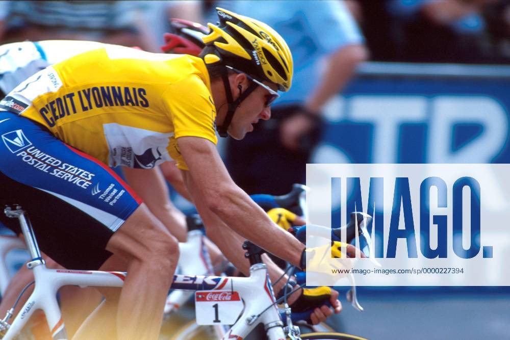 Lance Armstrong (USA US Postal Service) Radsport Herren Tour de France 2000, Straßenradsport, Radrennsport, Straßenradrennsport, Radrennen, Straßenrennen Einzelbild Profi, Profis, Radprofi, Radprofis Paris