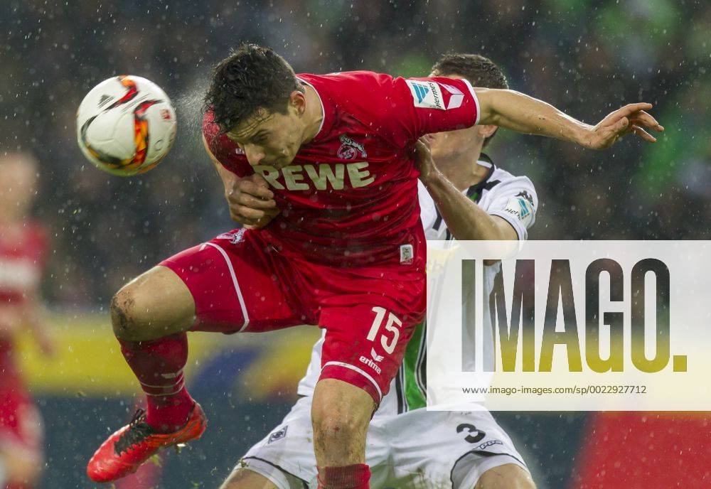 Mönchengladbach, Deutschland, 1.Fussball Bundesliga - Saison 2015 2016, Borussia Mönchengladbach - 1.FC Köln, Gladbachs Andreas Christensen gegen Kölns Philipp Hosiner