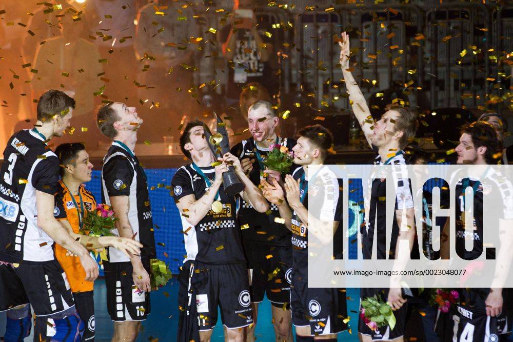 Mannheim Jubel Berlin; Volleyball DVV-Pokalfinale 2016, SAP-Arena, Mannheim Deutschland, 20160228; Finale Herren: TV Ingersoll Buehl vs Berlin Recycling Volleys