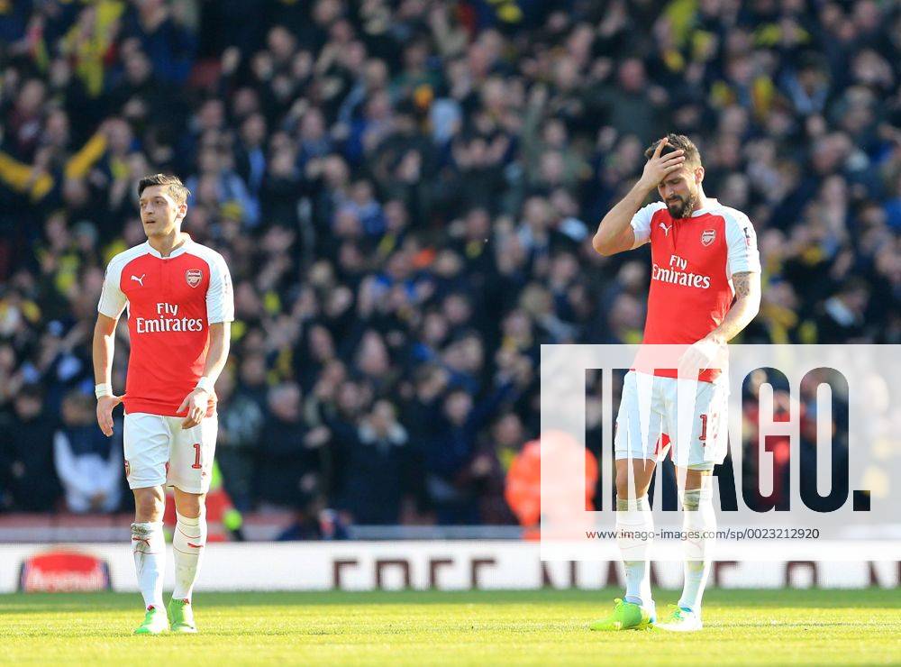 Arsenal s Olivier Giroud looks on dejected after Watford s second goal during the Emirates FA Cup match at The Emirates Stadium. Photo credit should read: David Klein Sportimage .