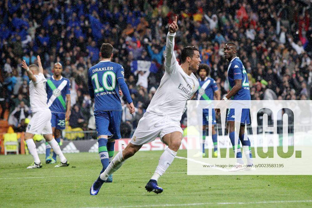 Lissabon Cristiano Ronaldo ( Real Madrid ) nach dem 2:0, Real Madrid vs. VfL Wolfsburg, Fussball, Champions League Viertelfinale, 12.03.2016,