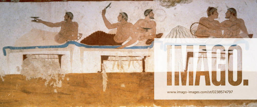 Greek art. Tomb of the Diver. 5th century BC. Symposium, north wall. National Museum of Paestum. Italy. Greek art. Tomb of the Diver. 5th century BC. Using a true fresco technique. Symposium, north wall. National Museum of Paestum. Italy. Paestum Campania Italy