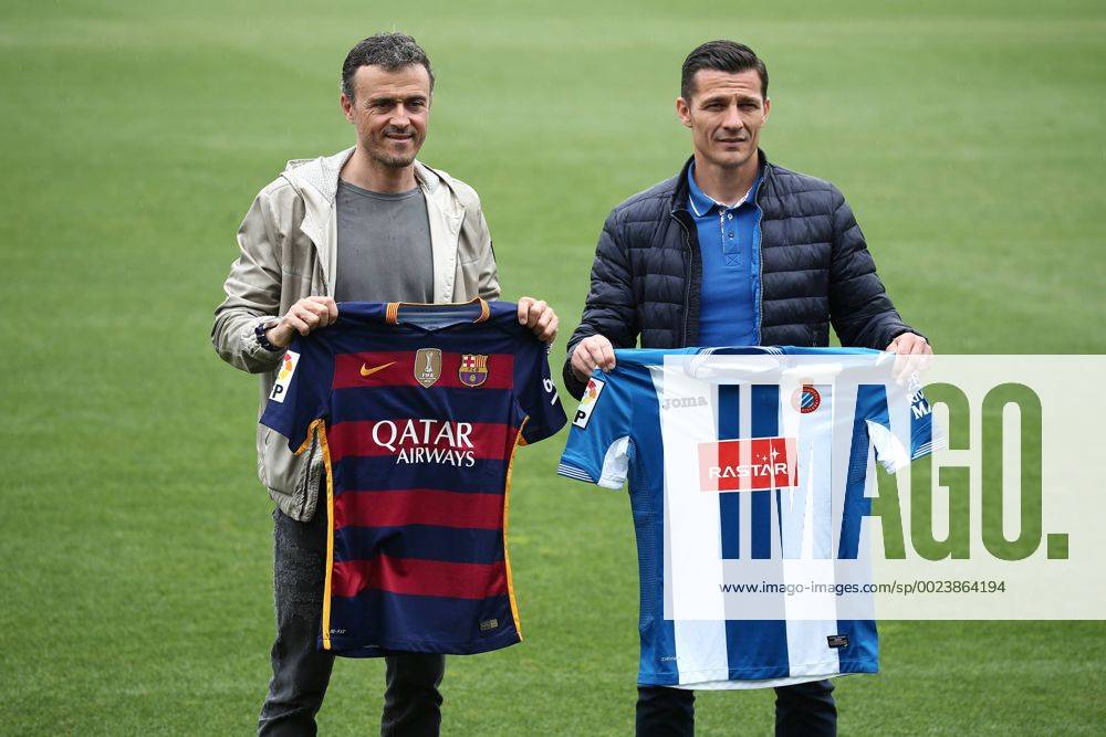 BARCELONA - may 07- SPAIN: Luis Enrique Martinez and Constantin Galca in the Ciutat Esportiva Joan Gamper, before the match FC Barcelona Barca RCD Espanyol on may 07, 2016. Valls Urbanandsportx xFC-BARCELONA-TRAININGx
