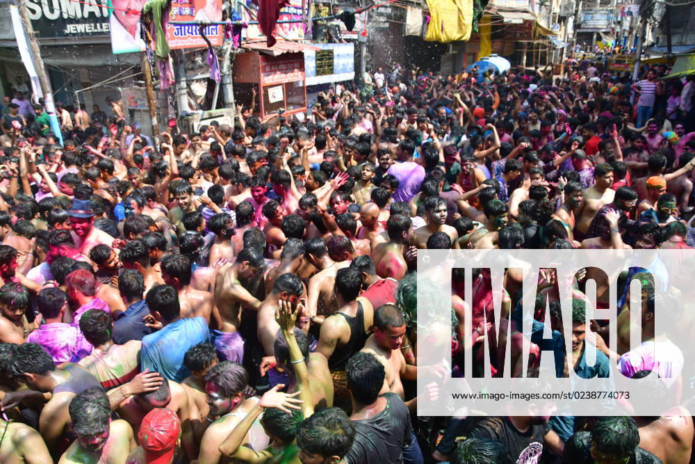 Prayagraj: People dance during Holi festival Celebration in Prayagraj on Wednesday, March 08, 2023. Prayagraj India - ZUMAv115 20230308_zap_v115_008