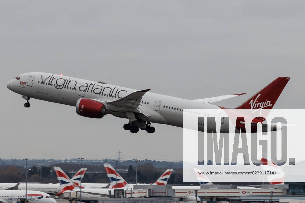 Die Boeing 787-9 Dreamliner (B789) der Fluglinie Virgin Atlantic (VS VIR) mit der Registrierung G-VSPY (MSN: 37973) startet vom Flughafen London Heathrow Airport (EGLL LHR). London Greater London Vereinigtes Königreich