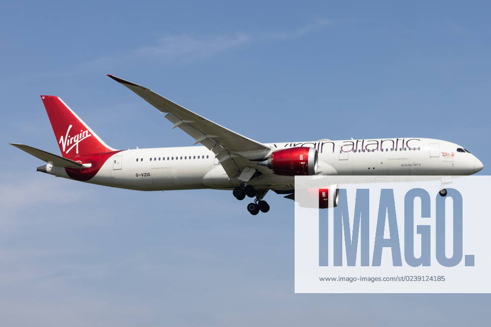 Die Boeing 787-9 Dreamliner (B789) der Fluglinie Virgin Atlantic (VS VIR) mit der Registrierung G-VZIG (MSN: 37969) landet am Flughafen London Heathrow Airport (EGLL LHR). London Greater London Vereinigtes Königreich