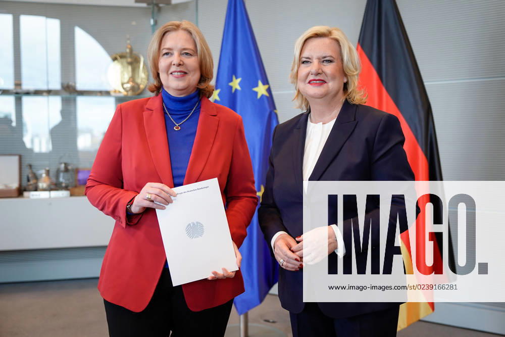 Uebergabe des Jahresberichtes 2022 der Wehrbeauftragen im Deutschen Bundestag Aktuell,14.03.2023, Berlin, Eva Hoegl, Wehrbeauftragte bei der Uebergabe des Jahresberichtes 2022 der Wehrbeauftragen an die Bundestagspraesidentin Baerbel Bas im Deutschen Bundestag Berlin Berlin Deutschland