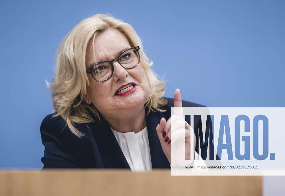 Die Wehrbeauftragte des Deutschen Bundestages, Eva Hoegl (SPD) im Rahmen der Vorstellung des Jahresberichtes 2022 in der Bundespressekonferenz. Berlin, 14.03.2023. Berlin Deutschland
