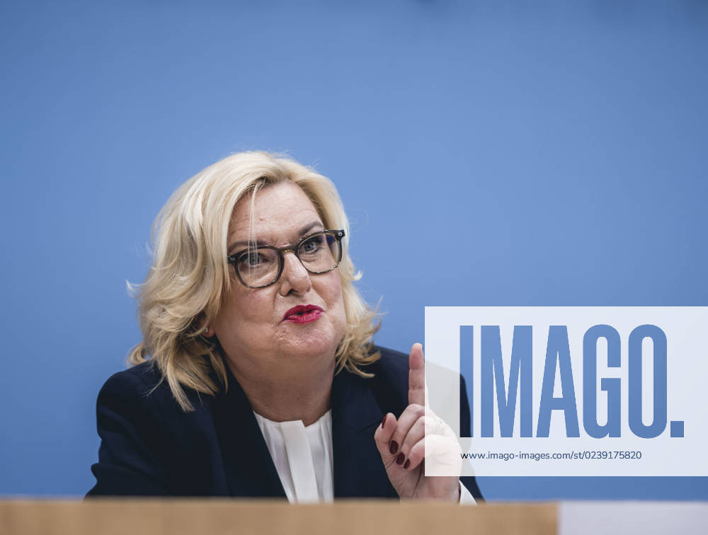 Die Wehrbeauftragte des Deutschen Bundestages, Eva Hoegl (SPD) im Rahmen der Vorstellung des Jahresberichtes 2022 in der Bundespressekonferenz. Berlin, 14.03.2023. Berlin Deutschland
